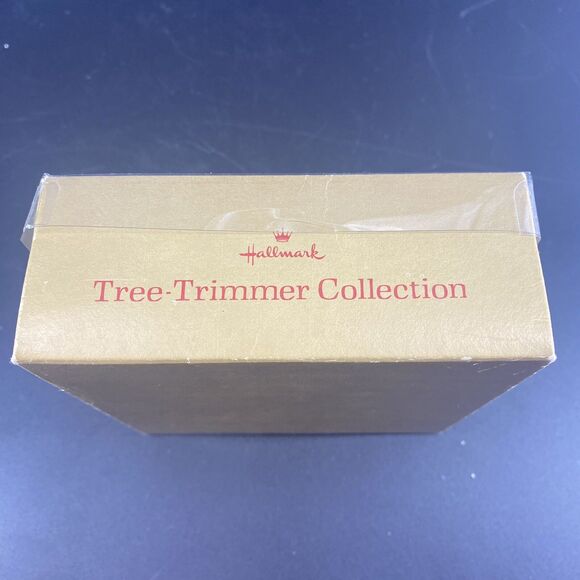 Ornament Hallmark Tree Trimmer Collection Jack in the Box Yesteryear 1977 - Picture 4 of 5